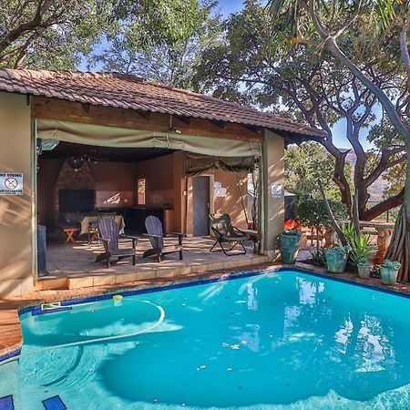Sunset Ridge Guest House Rustenburg Exterior photo