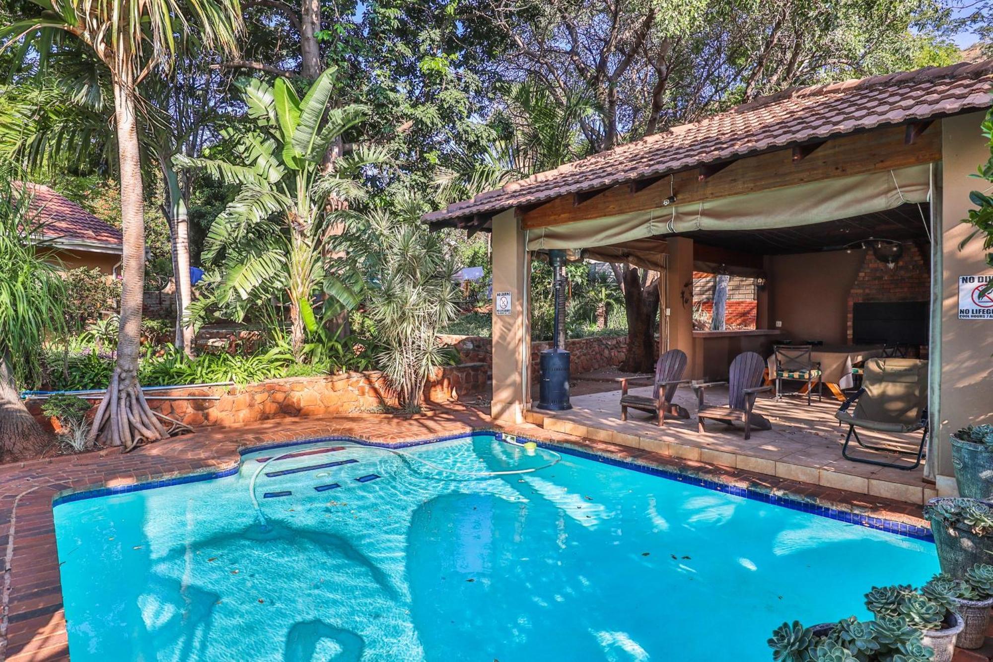 Sunset Ridge Guest House Rustenburg Exterior photo