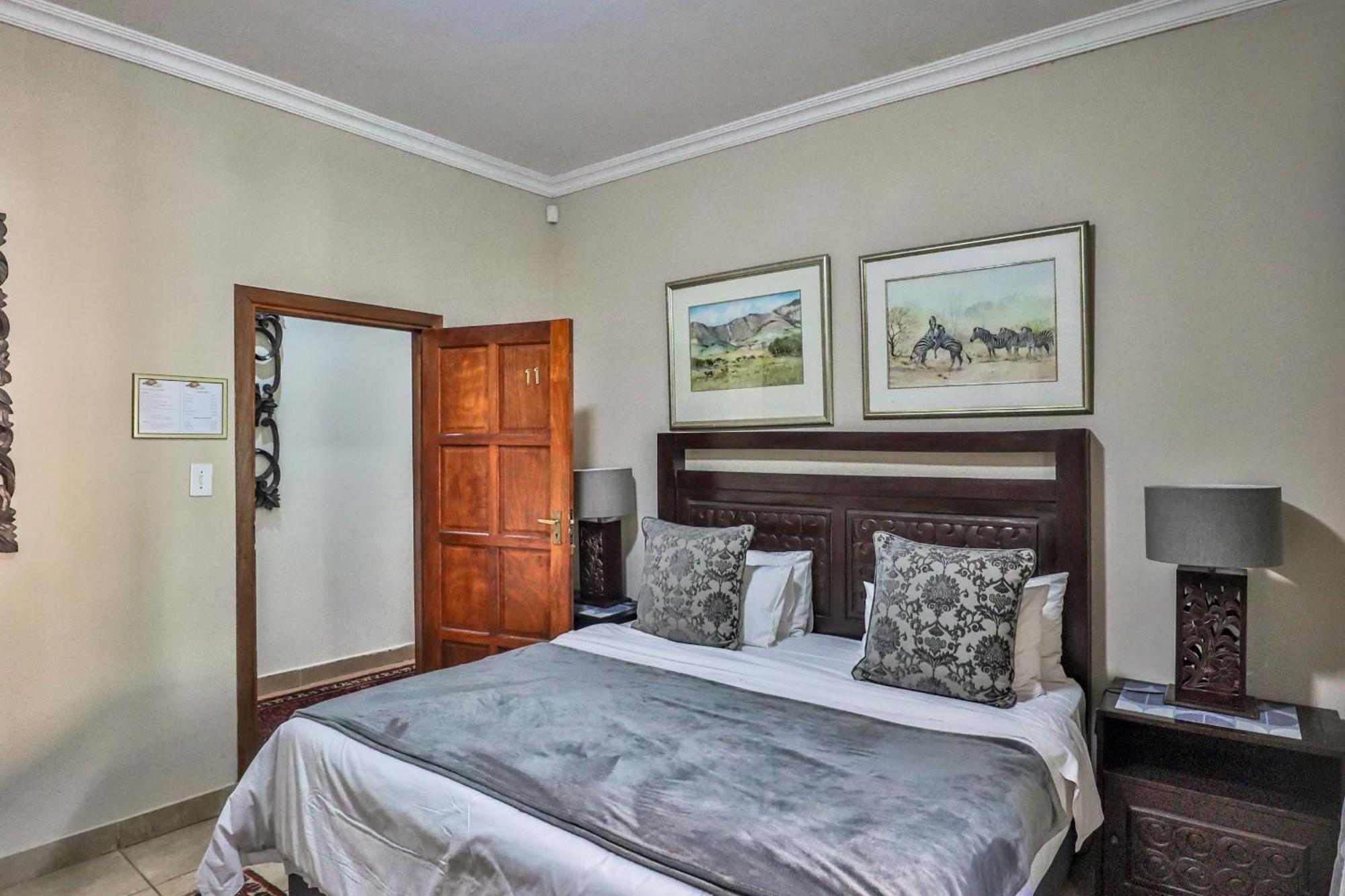 Sunset Ridge Guest House Rustenburg Exterior photo